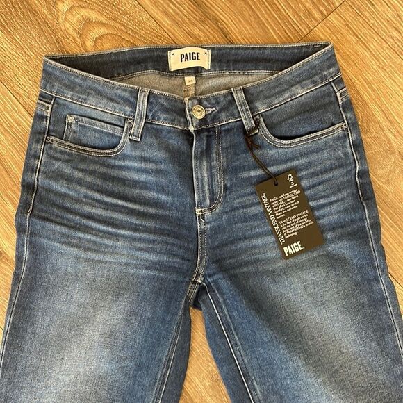 PAIGE skyline Skinny Crop with Raw Hem - Picture 3 of 9